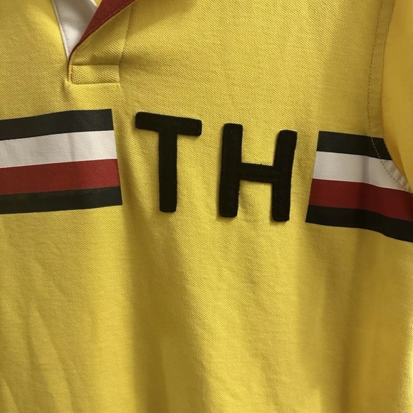 Tommy Hilfiger Men’s Polo Shirt Yellow Small Performance Uv Protection - Picture 3 of 6